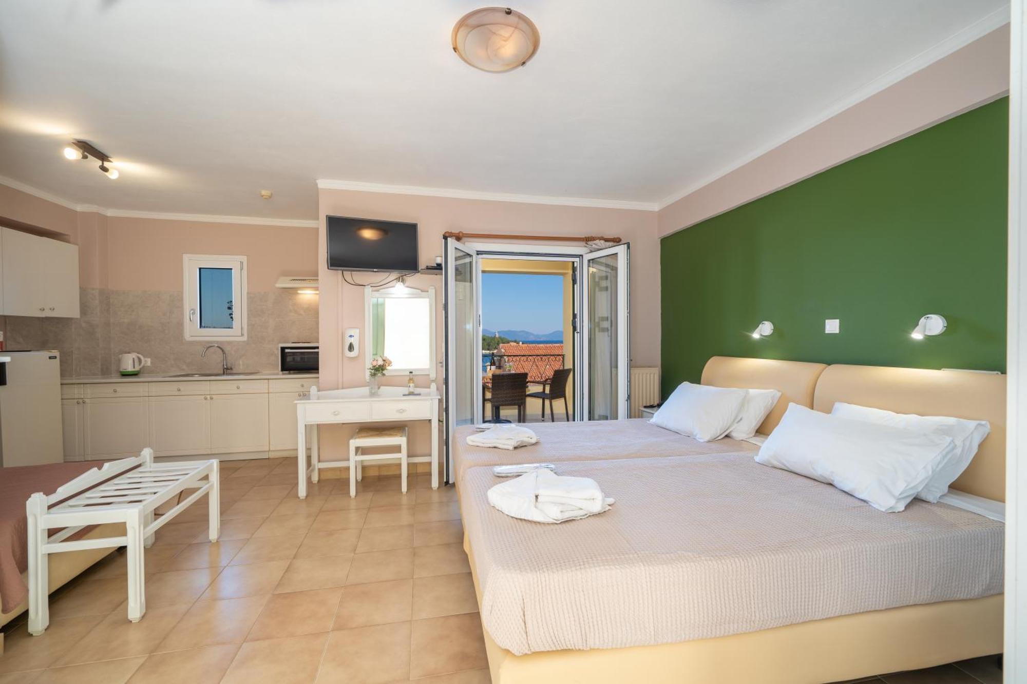 Stella Hotel Apartments Фіскардо Екстер'єр фото