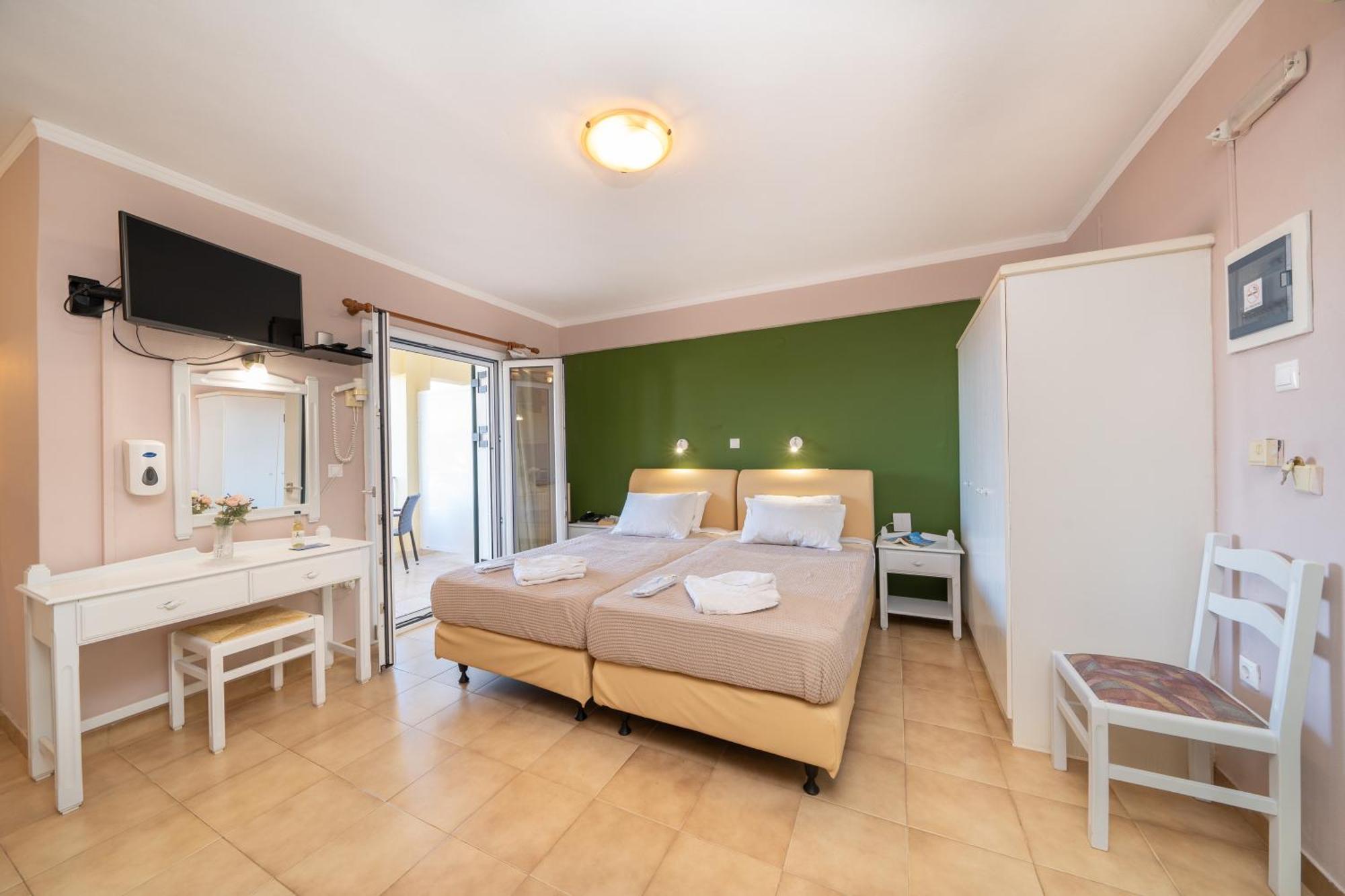 Stella Hotel Apartments Фіскардо Екстер'єр фото