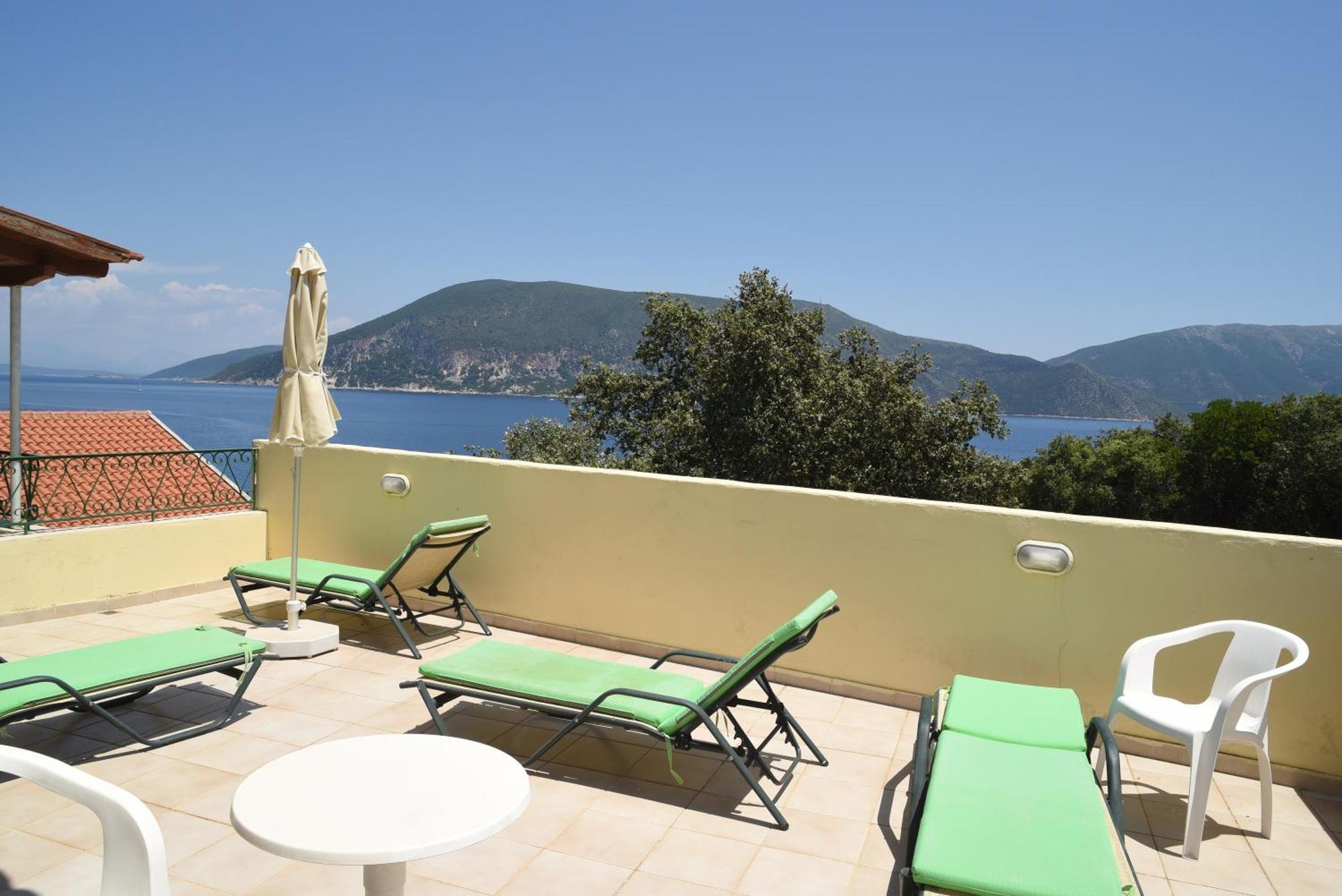 Stella Hotel Apartments Фіскардо Екстер'єр фото