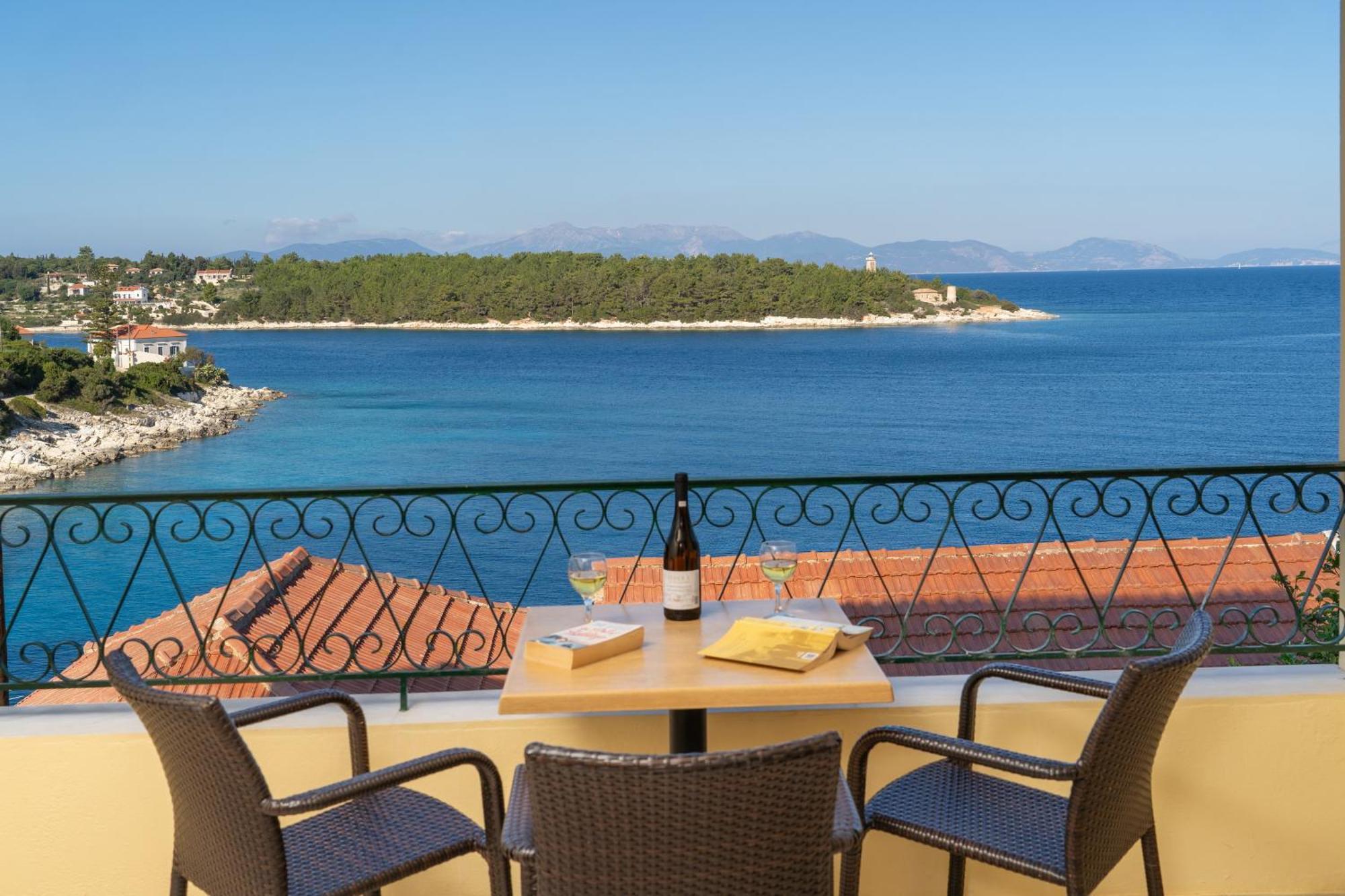 Stella Hotel Apartments Фіскардо Екстер'єр фото